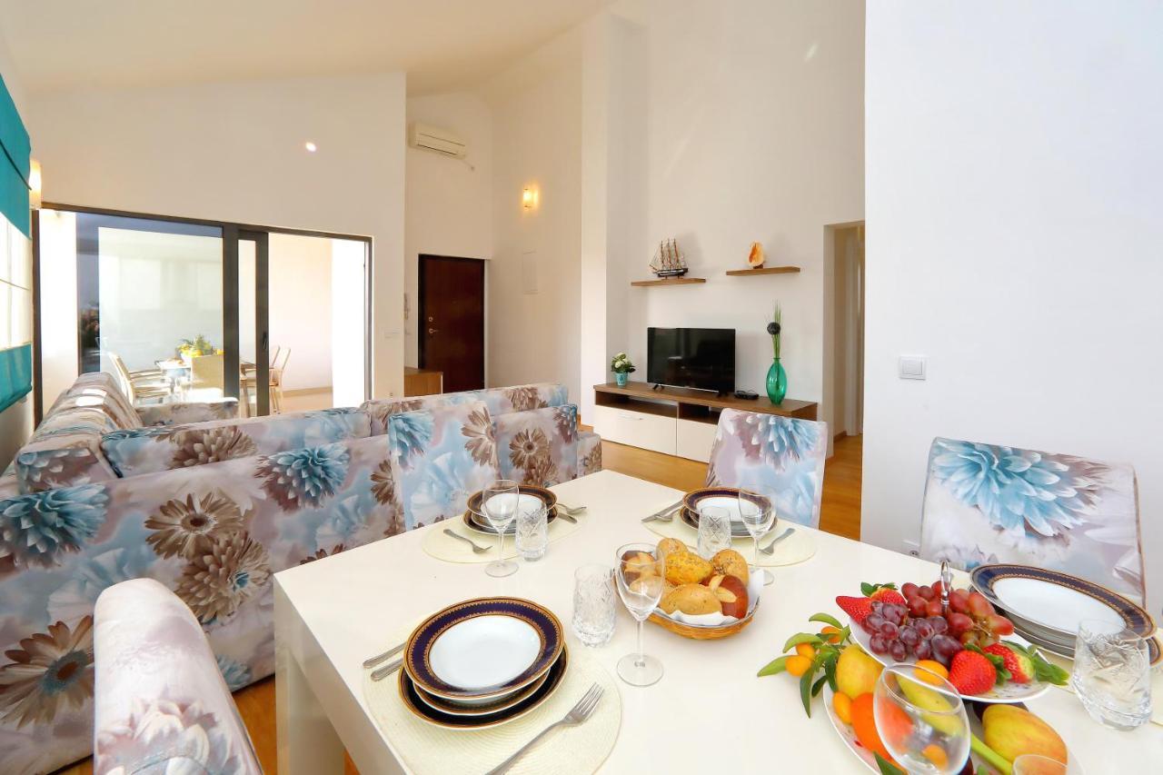 Topesa 1 Apartment *
